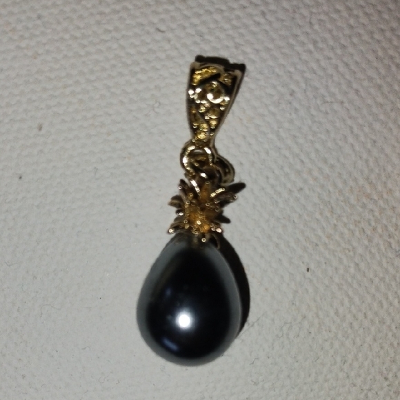 Gold and Silver Pearl Drop Necklace - Picture 4 of 5